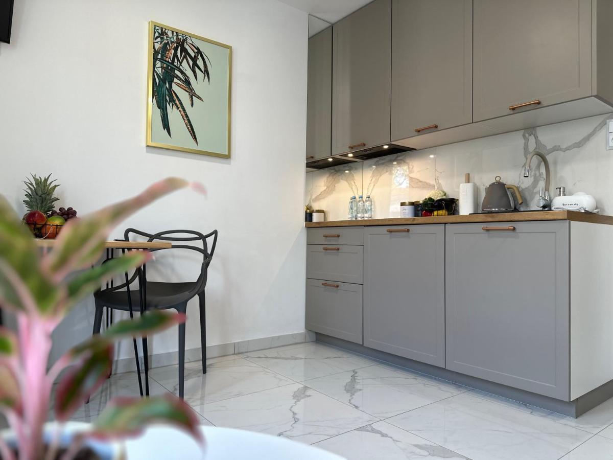 Moveen! Wynajem Apartamentow We Wroclawiu! 10 Minut Od Centrum Exterior foto