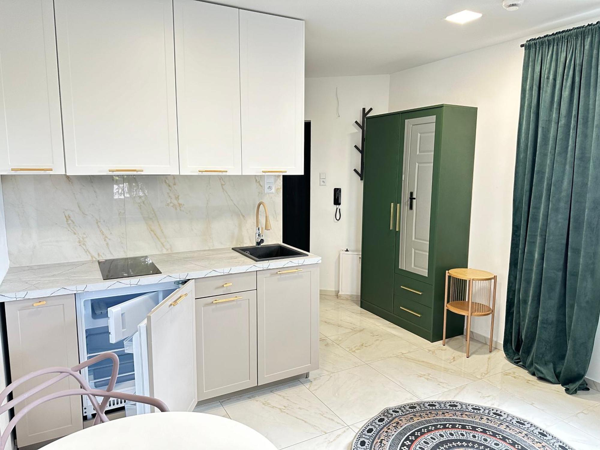 Moveen! Wynajem Apartamentow We Wroclawiu! 10 Minut Od Centrum Exterior foto